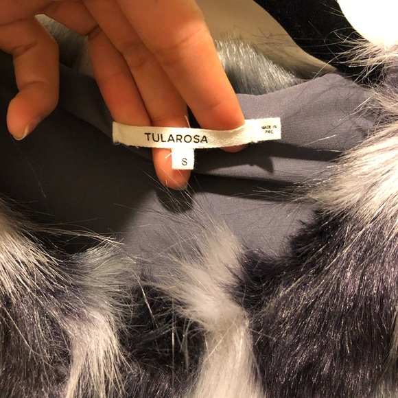 Tularosa Faux fur coat - Picture 5 of 5
